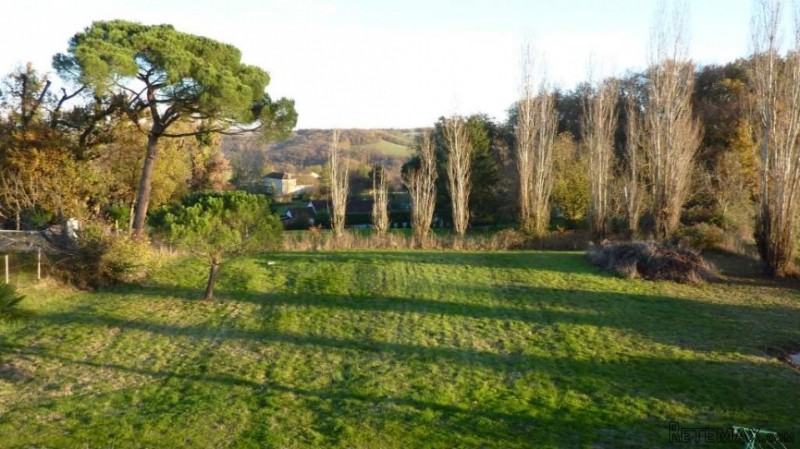 Beautiful Country House with Garden - 2