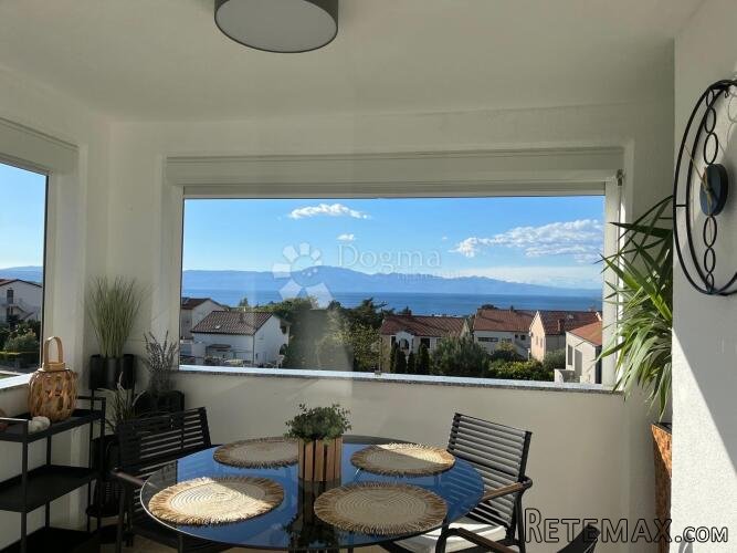 MODERNI APARTMAN SA PANORAMSKIM POGLEDOM NA MORE - 2