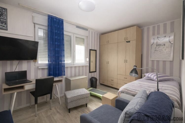 Prodaja stana na Karaburmi 62m2 - 3