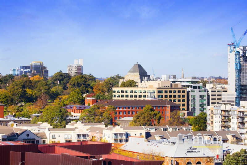 Invest or Occupy this Melbourne Tower.. - 2