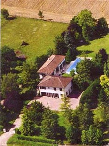 Large Villa With Pool And Gite