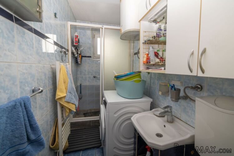 Prodaja stana na Karaburmi 62m2 - 4