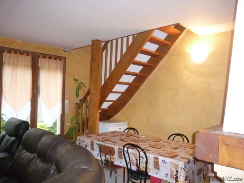 4 Bedroom Paris Suburb House - 2