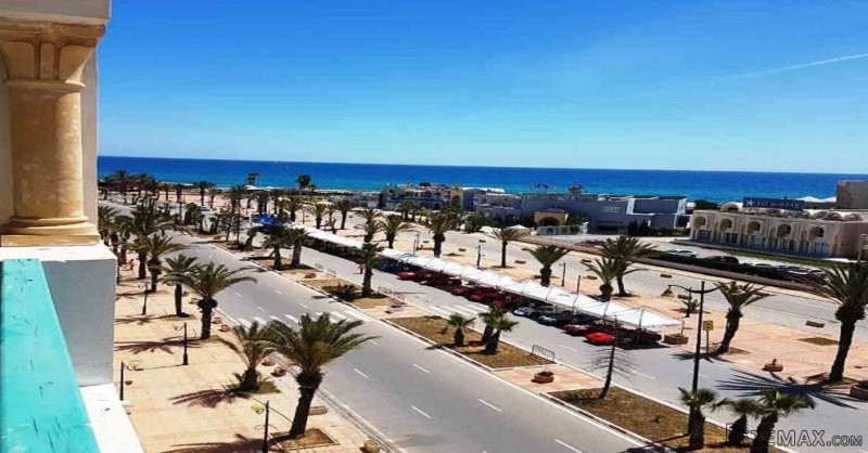 Apartment S + 3 superb sea view on the..