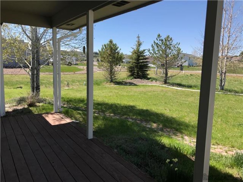 230 Brooklawn Drive Spring Creek, NV.. - 2