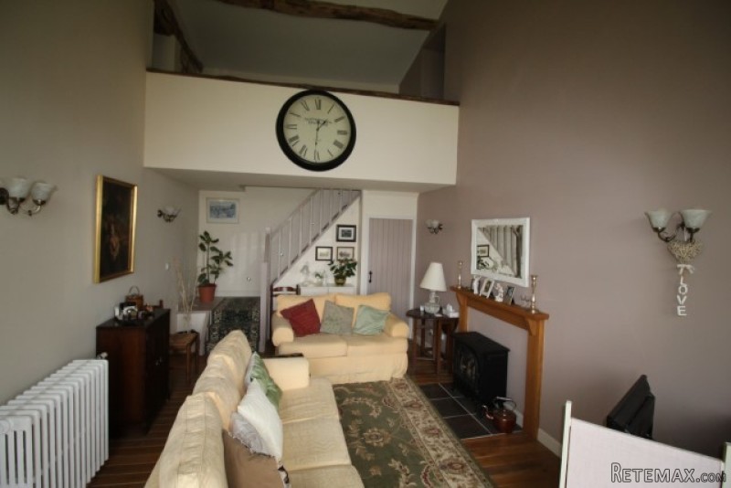 Pretty 2 Bedroom Stone House With Garden - 2