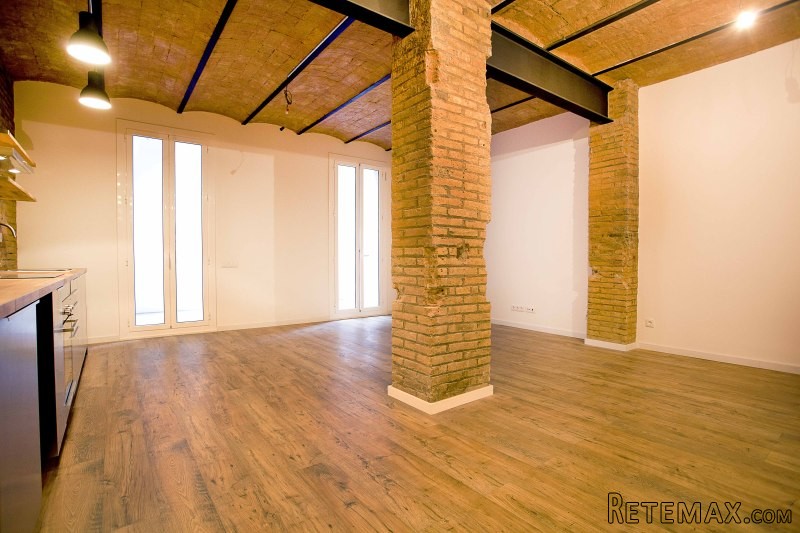 Spacious Loft By The Sagrada Familia.. - 2