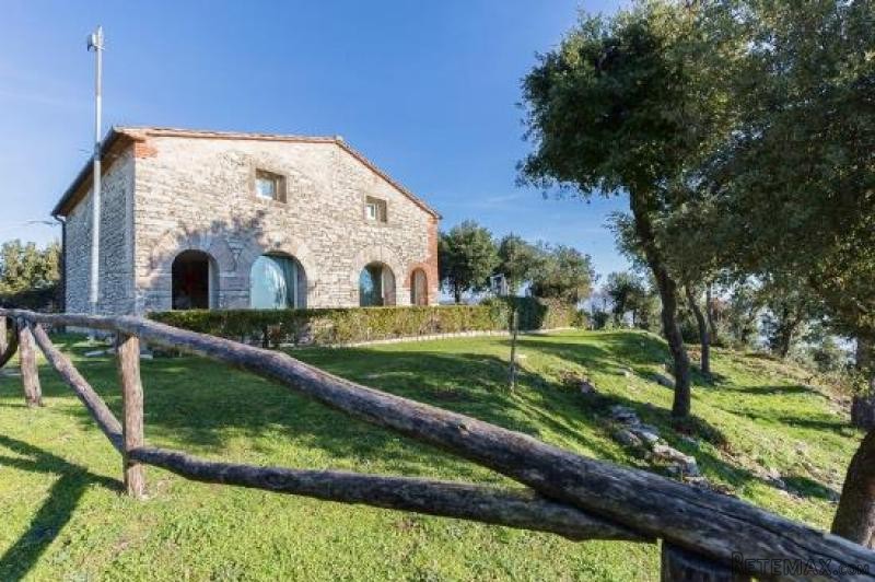 House - Tuscany - For Sale