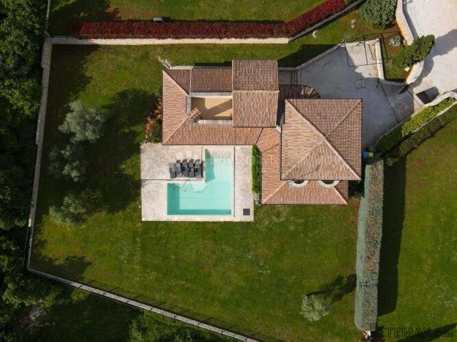 JEDNA OD 10 VILA-KOMPLEKSA-HERAKI-POREČ - 3