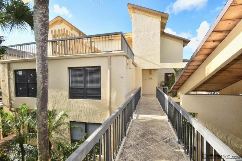 830 Greensward Ct #203-h, Delray Beach..