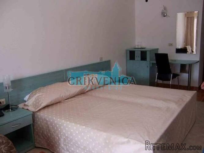 PRILIKA STUDIO APARTMAN 1.kat 200m od mora - loggia sa.. - 2