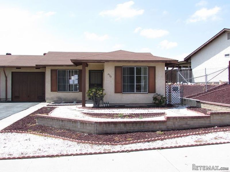 4561 Royal Oak Dr Oceanside, CA, 92056..
