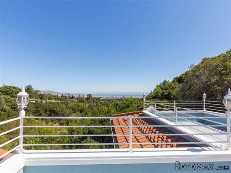 Spectacular bay views in burlingame - 2