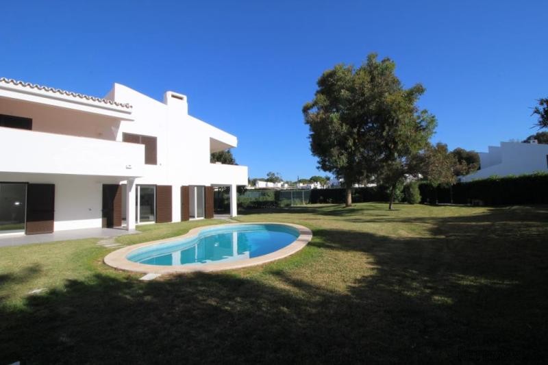 3 Bedrooms Flat For Sale - Faro - 2