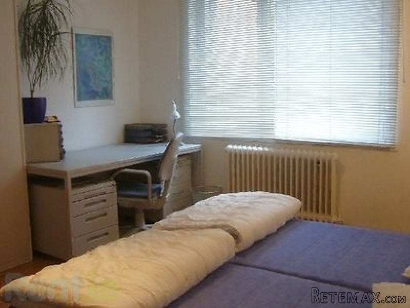 18 Oxford Rd Dublin 6 D06 HY23 Ireland..