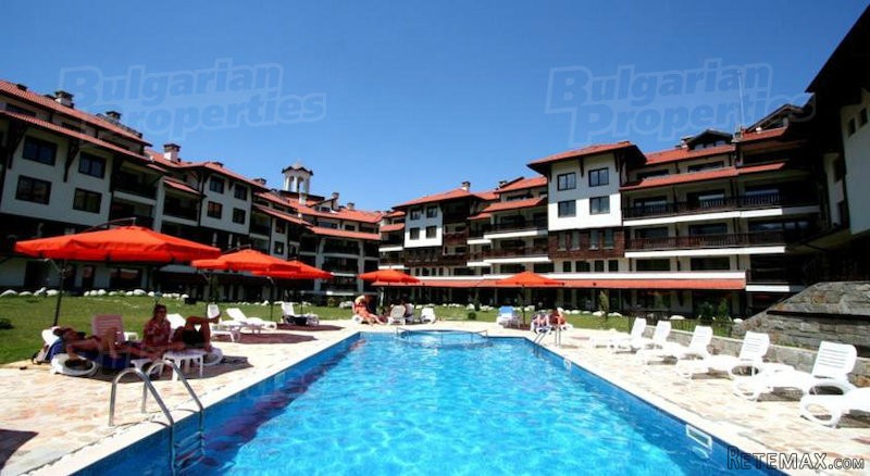 Great-Priced Apartment In Gated Complex..