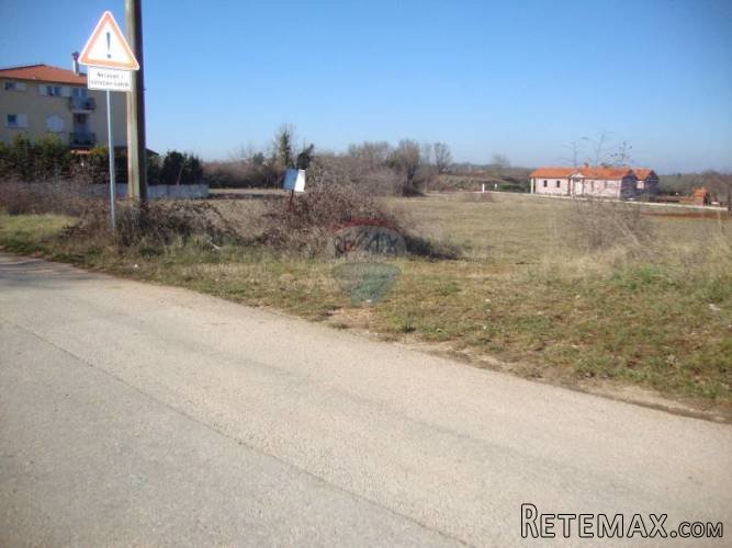 ISTRA, ROVINJSKO SELO, građevinsko zemljište do asfalta - 2
