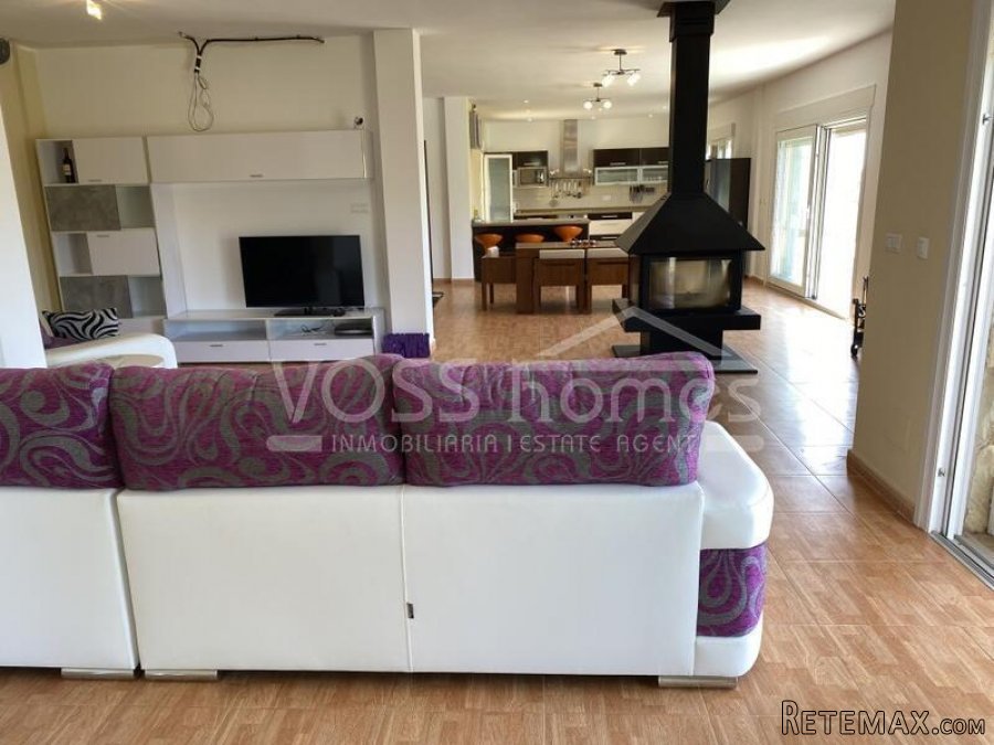 NEW & EXCLUSIVE LISTING TO VOSS HOMES - A huge, luxury.. - 20