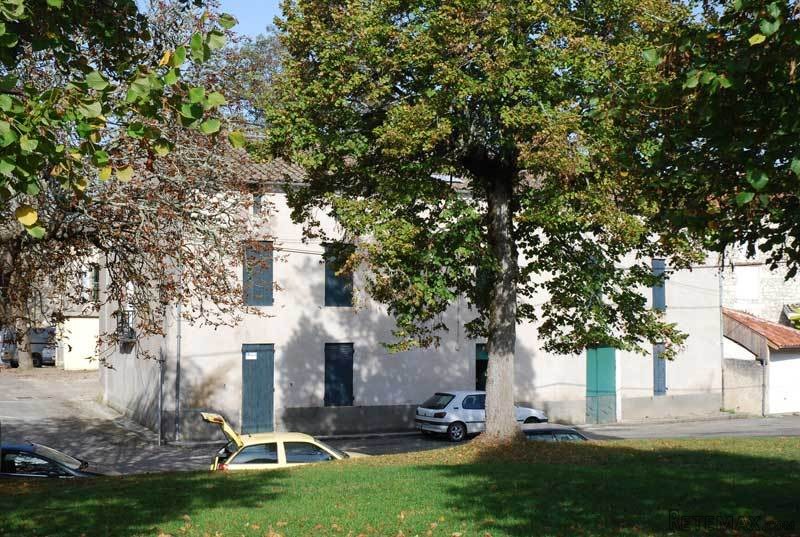 Stone House To Renovate