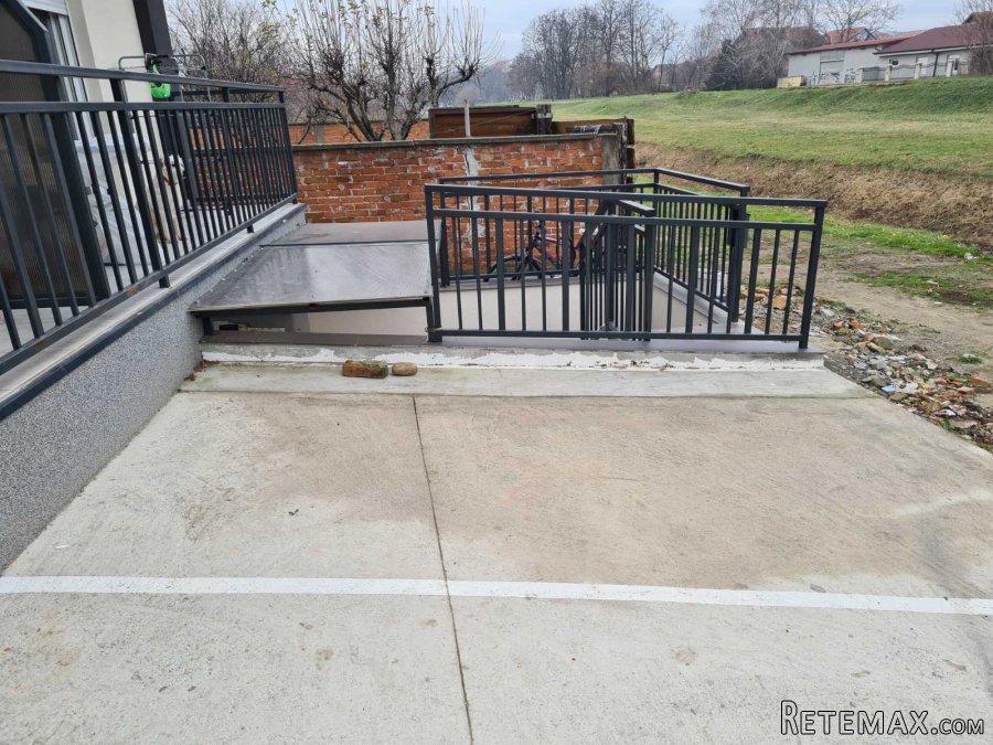 Komforan dvosoban stan u Novom Sadu - 2