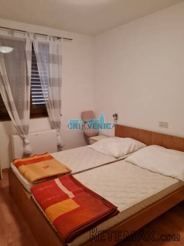 APARTMANSKA KUĆA CRES