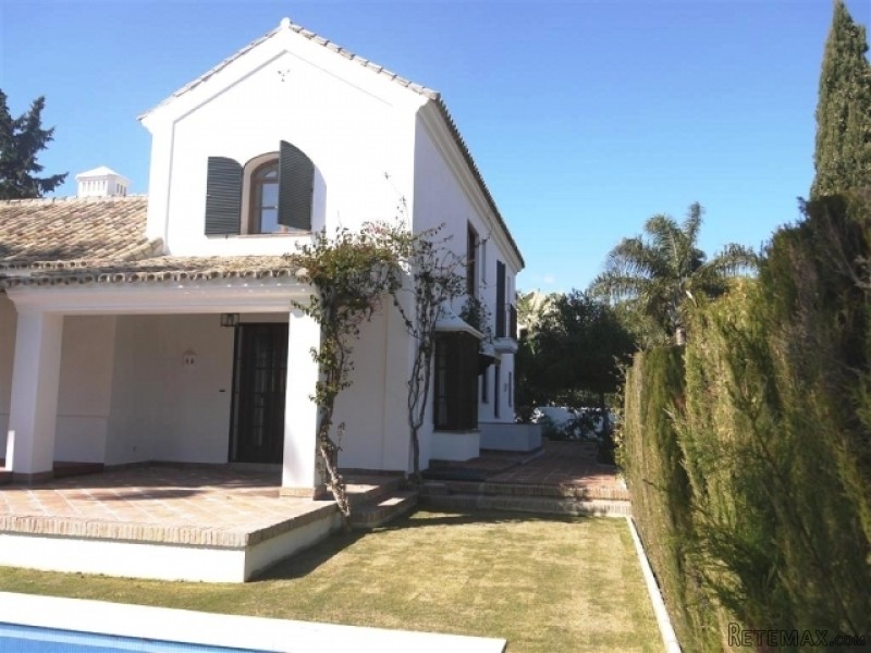 5 Bedroom Villa For Sale In Guadalmina.. - 2