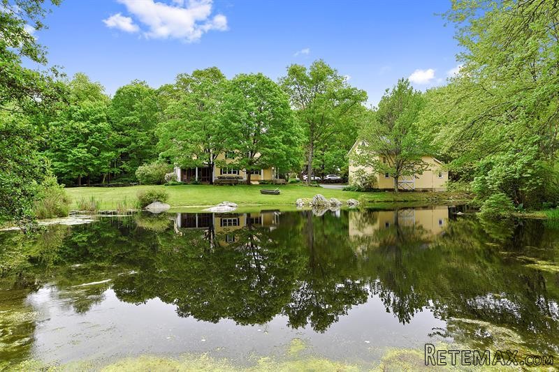 4 bedroom House For Sale: 218 Elmwood.. - 2