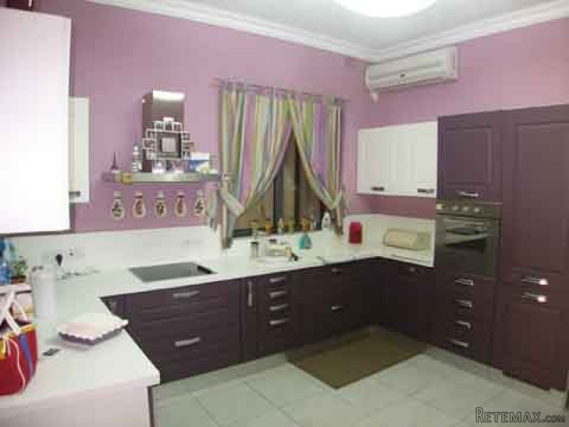 Flat, Luxurious Finish - 2