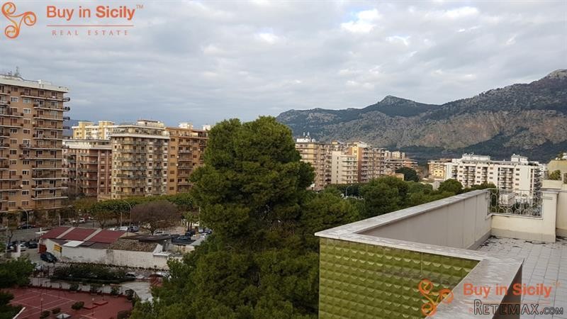 2 bedroom PentHouse For Sale: Via..