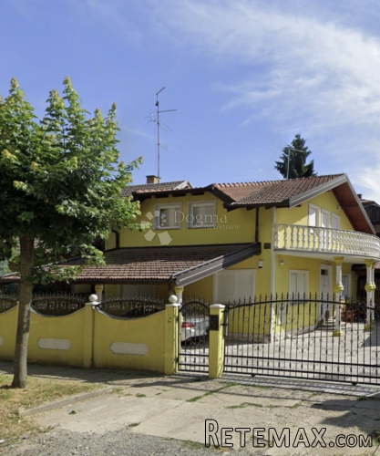 Luksuzna kuća u centru sa dodatnim objektom - 2