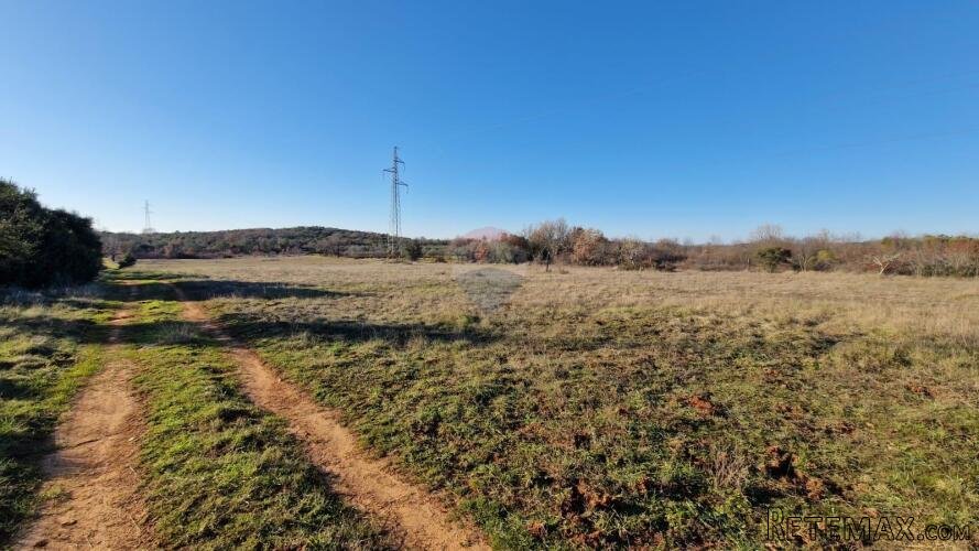 Istra, Rovinjsko Selo, idealna negrađevinska parcela