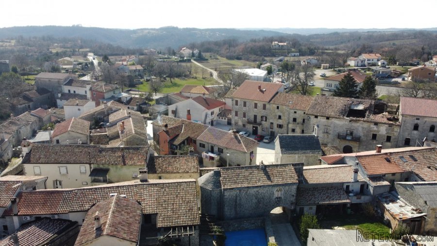 ISTRA, GRAČIŠĆE - Kompleks od 3 kamene vile u starom gradu s - 8