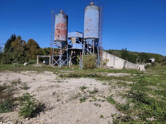 Industrijsko zemljište sa objektima Cazin - 18