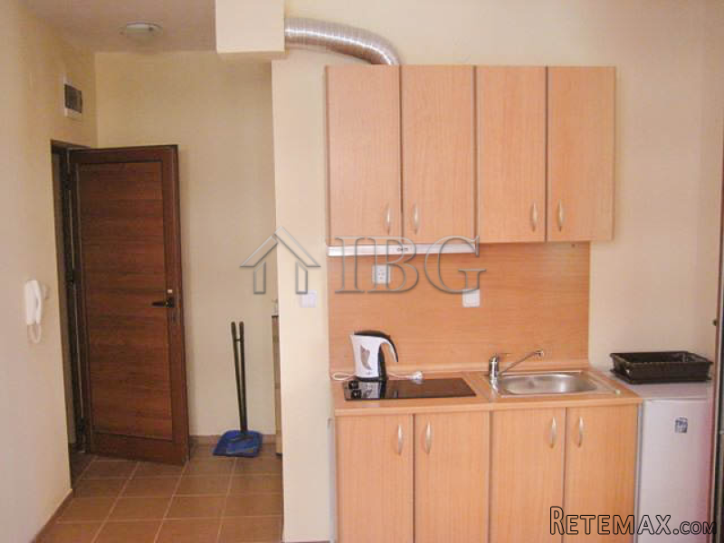 Studio for sale near the centre and.. - 2