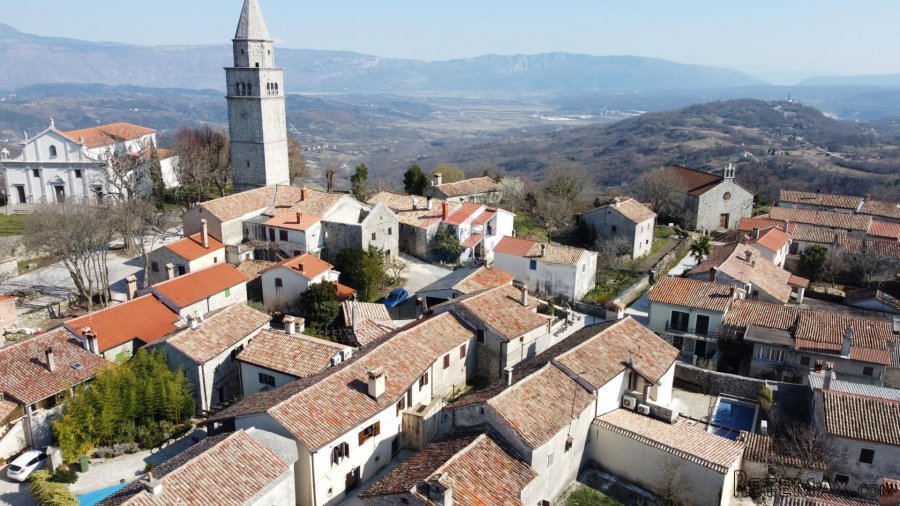 ISTRA, GRAČIŠĆE - Kompleks od 3 kamene vile u starom gradu s - 10