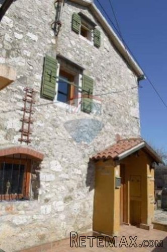 Poreč, simpatična kuća u okolici Baderne