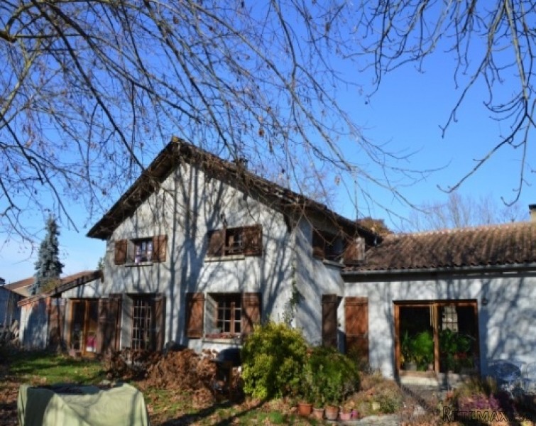 Hideaway woodland house with large.. - 2