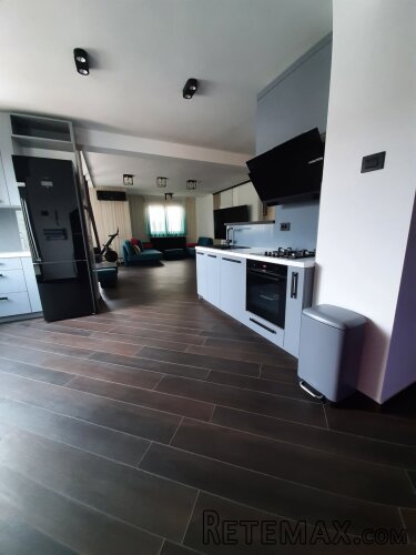 Kompletno LUX opremljen duplex stan u centru grada - 2