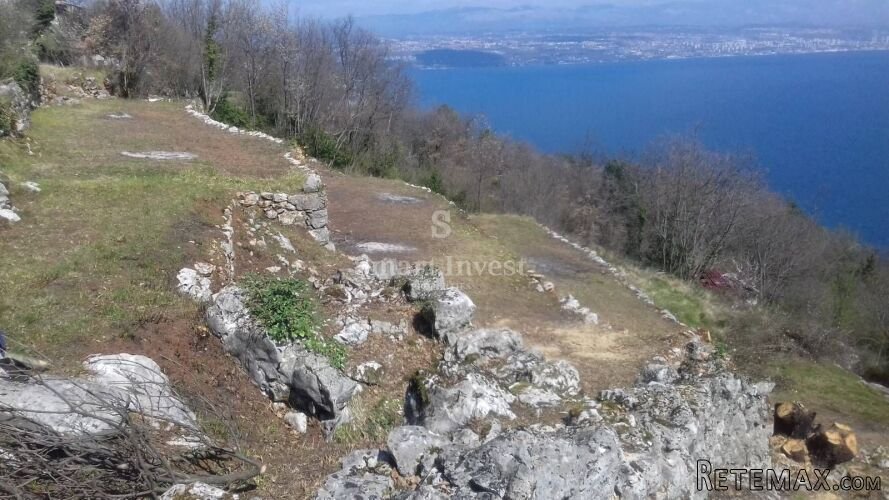 LOVRAN, Građevinsko zemljište od 994 m2 s prekrasnim p.. - 2