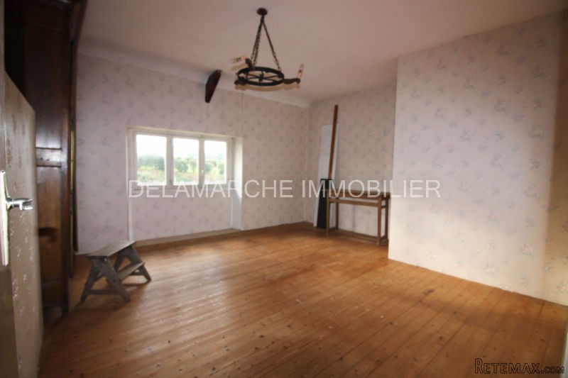 Stone House To Modernise - 2