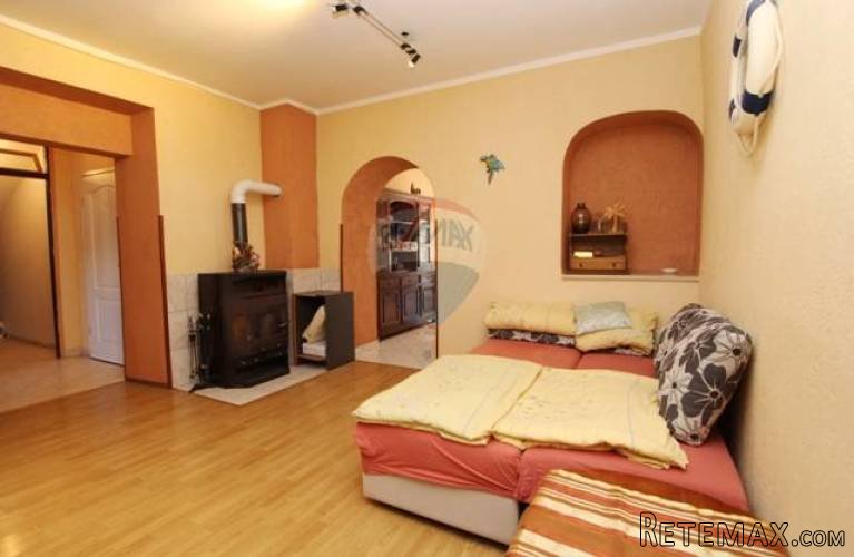 ISTRA, PULA OKOLICA, kuća s tri stambene jedinice 950m od... - 4