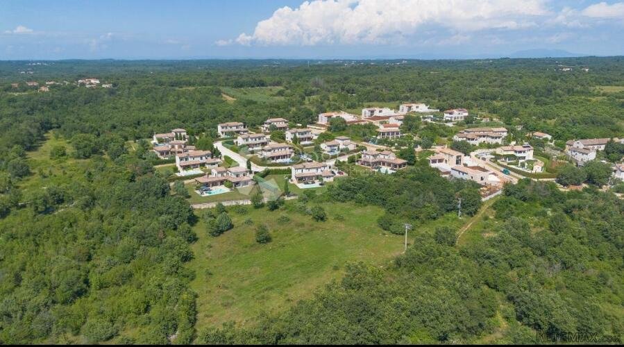 KOMPLEKS OD 10 VILA -HERAKI -POREČ !! - 2
