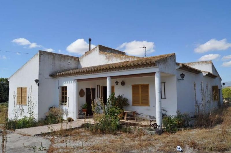 Village house with views (Ref. PV13067)