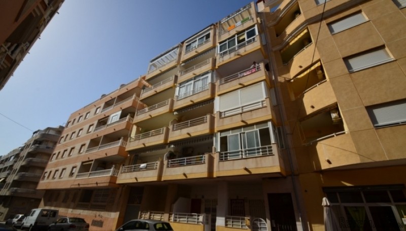 Resale · Apartment · Spain · Costa Bl..