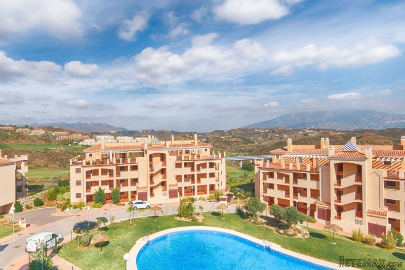 Repossession Golf Apartments For Sale.. - 2