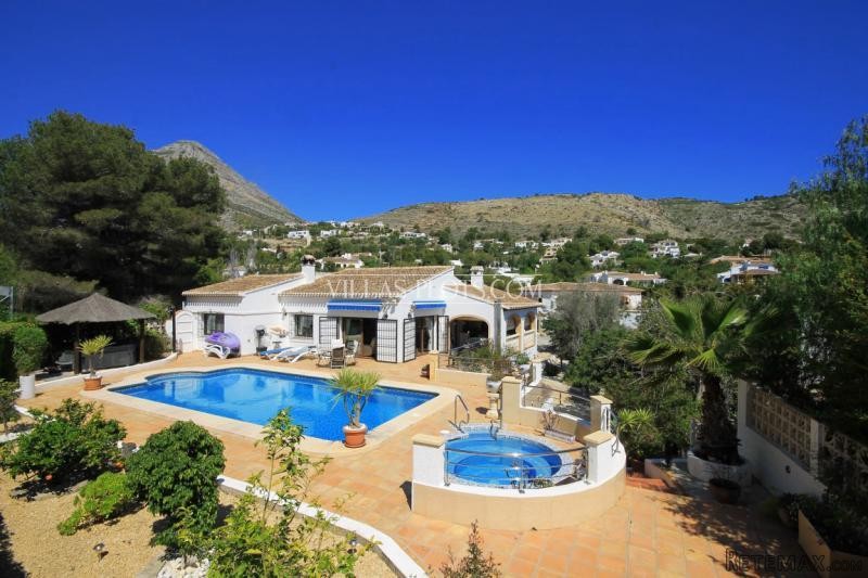 5 Bedroom Villa In Javea