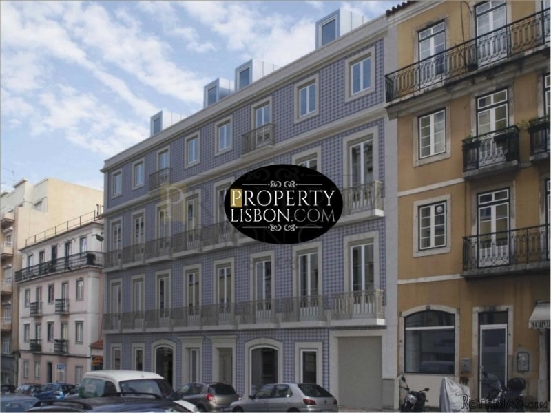 Exclusive 4-bedroom apartment with huge..