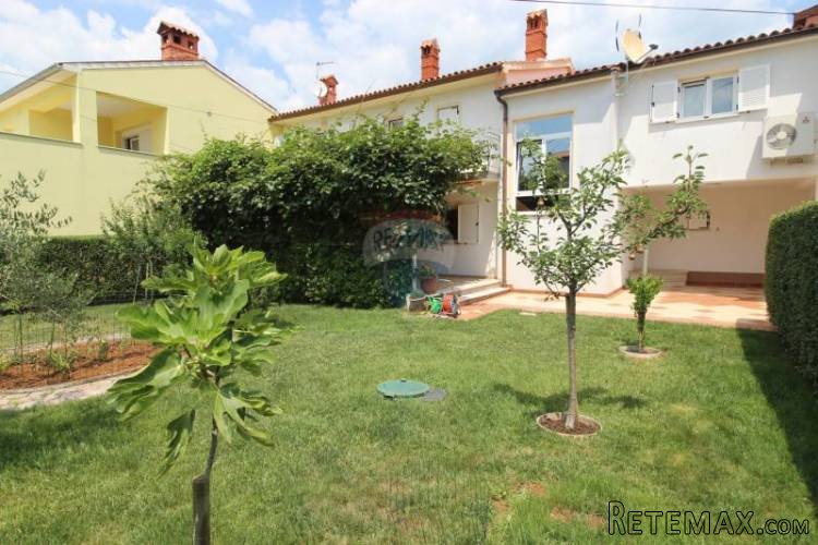 Istra,Valbandon,Kuća sa tri stambene jedinice - 3