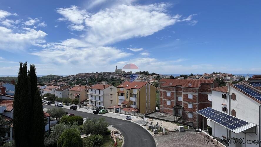 Istra, Vrsar - stan s prekrasnim pogledom na more i stari gr
