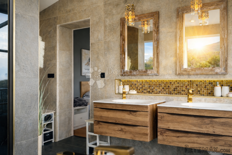 Unikatna nekretnina u Žrnovnici – odvojene jedinice, panorma - 3